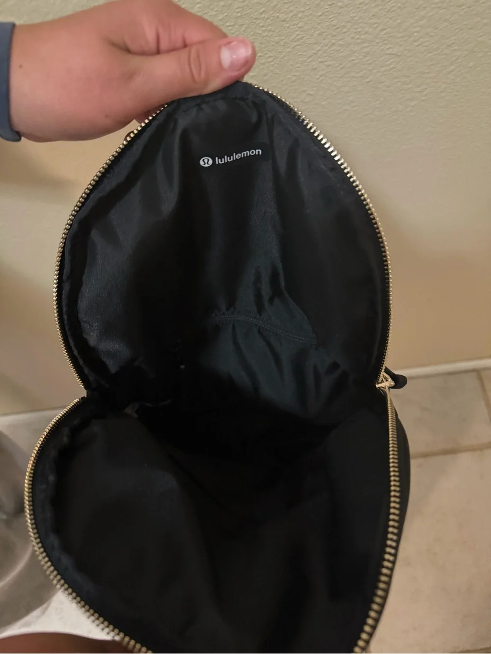 Black Lululemon Crossbody Shoulder Bag